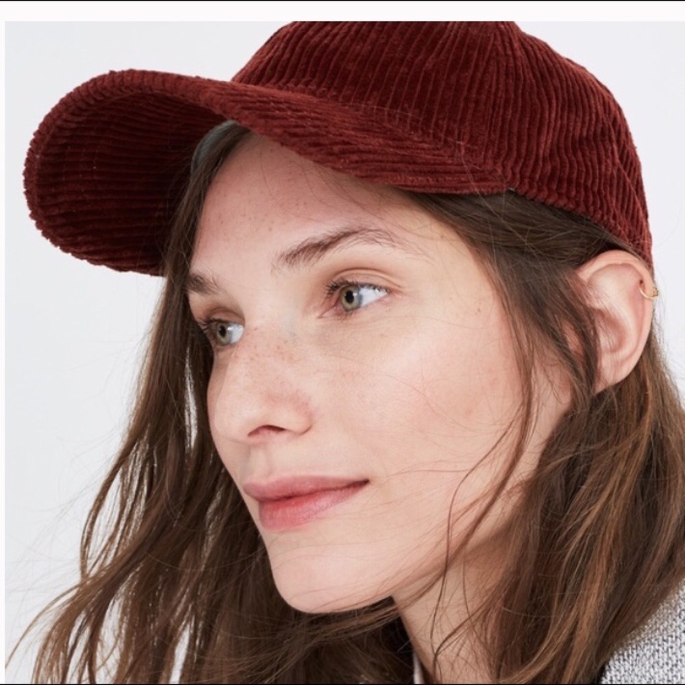 Madewell brown corduroy baseball cap.